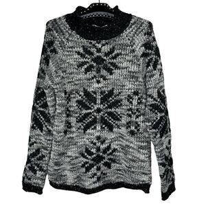 American Rag Snowflake Sweater Large NWT